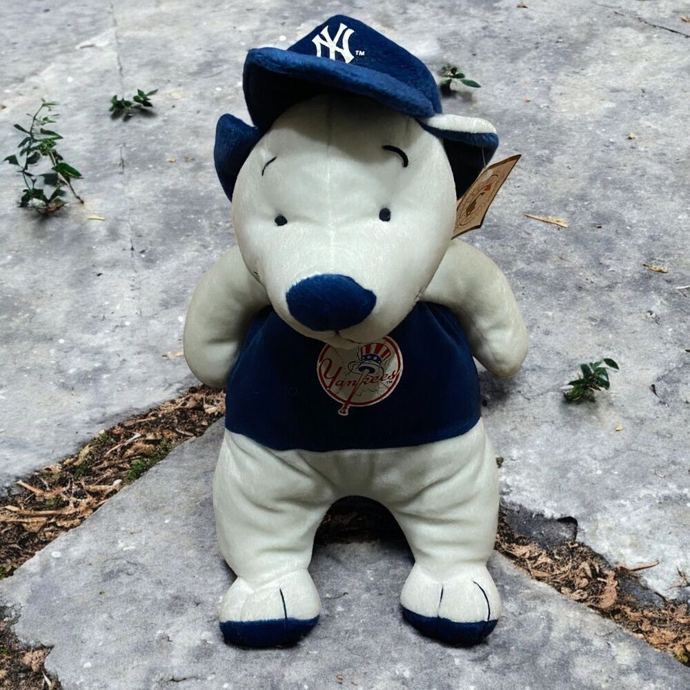 MLB x Good Stuff Vintage 2002 New York Yankees Baseball Plush Polar Bear NWT